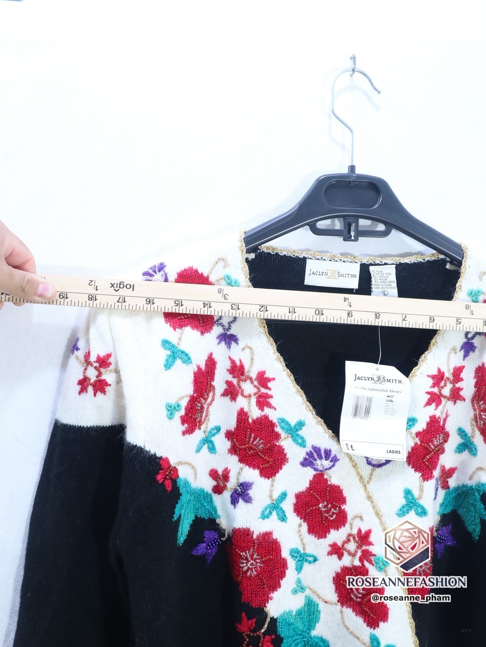 Jaclyn Smith NWT Floral Embroidered Sweater Vintage Sz L - Picture 5 of 7